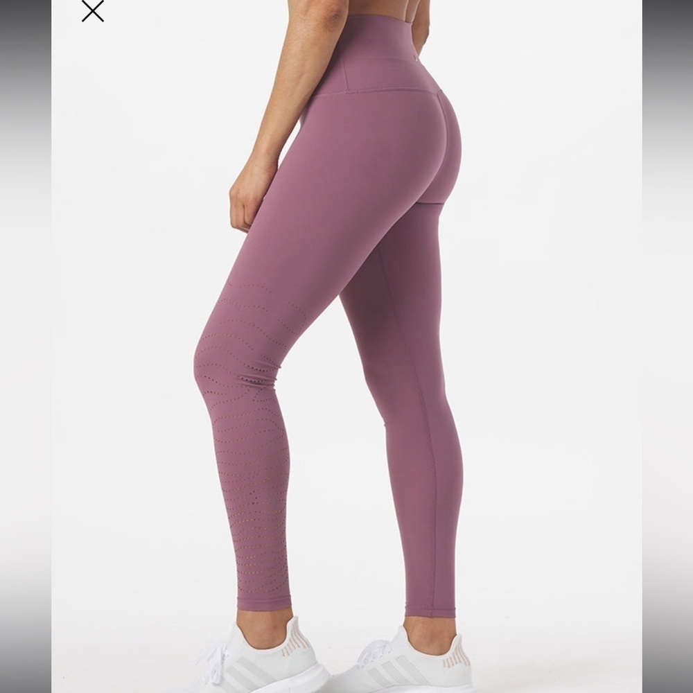 Glyder Purple Fierce Legging: Mauve - Picture 3 of 5